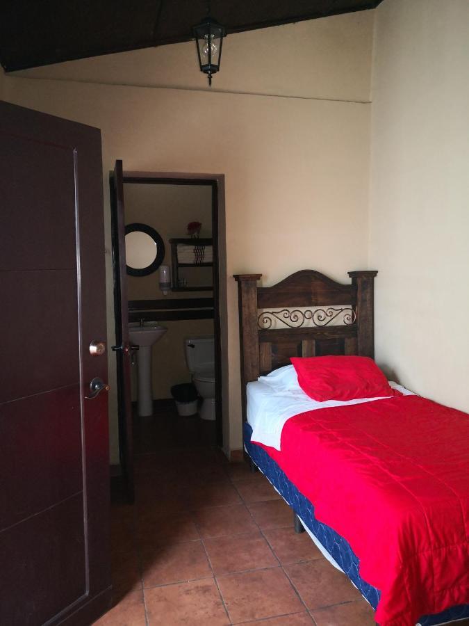 Hotel San Judas Tadeo Garden Antigua Eksteriør bilde
