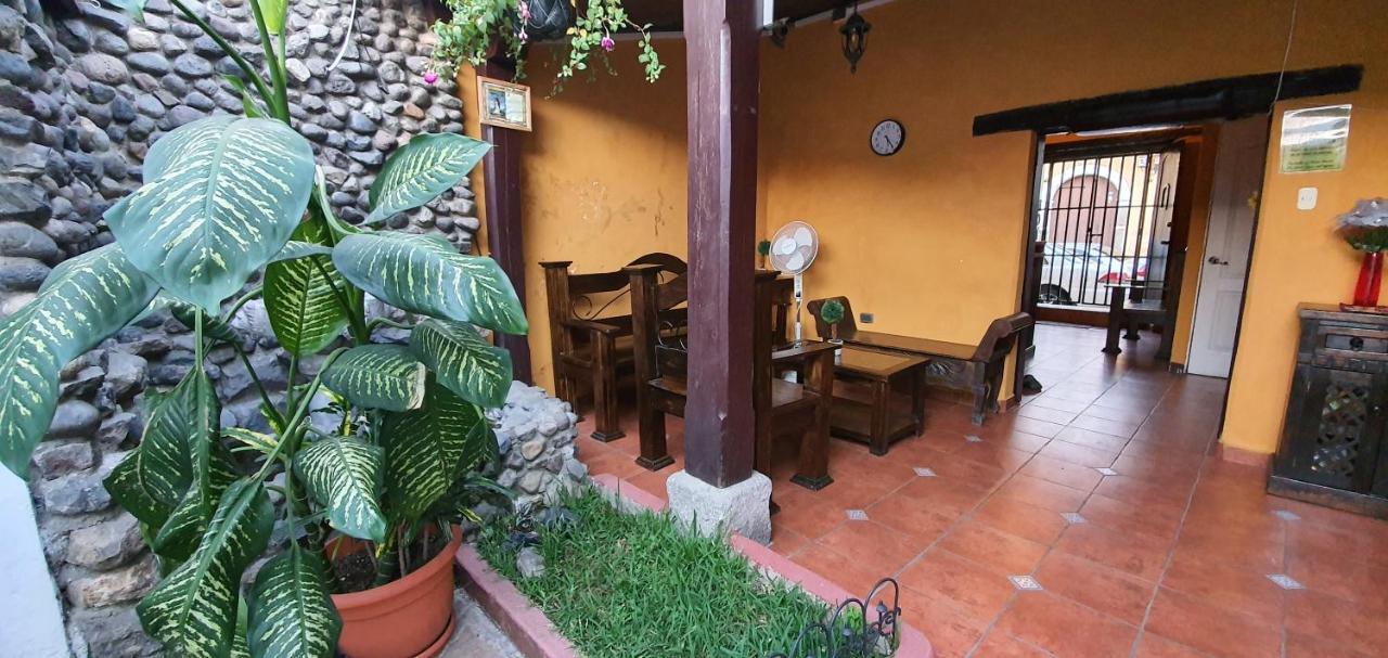 Hotel San Judas Tadeo Garden Antigua Eksteriør bilde